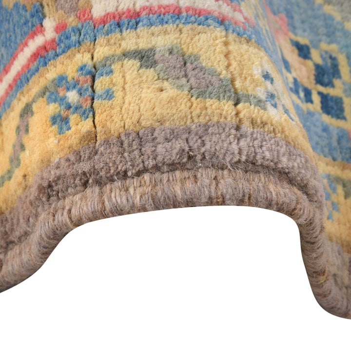 Hand Knotted Persian Design Heriz Rug 4' 1" x 5' 8" - No. AL15765