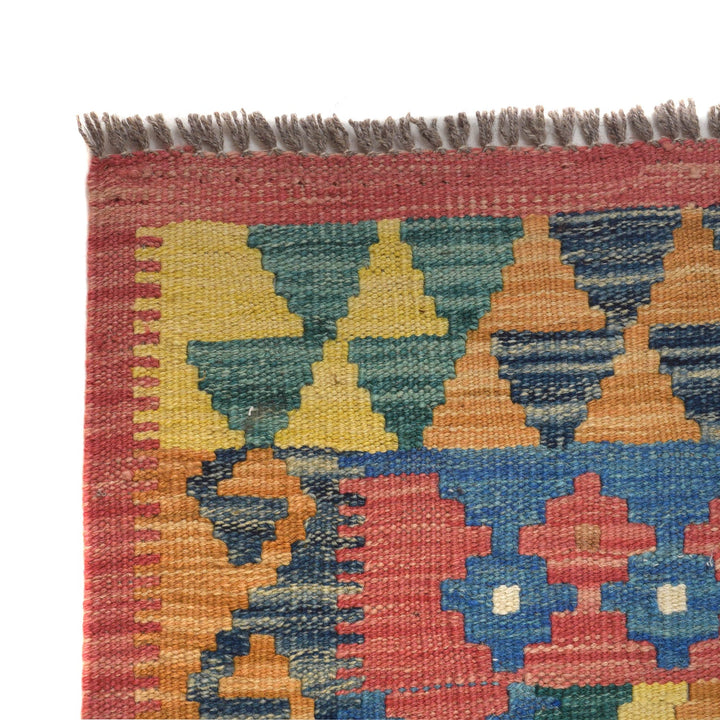 Short Kilim Runner 2' 4" x 6' 5" - No. AL19921