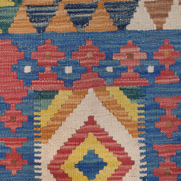 Short Kilim Runner 2' 4" x 6' 5" - No. AL19921