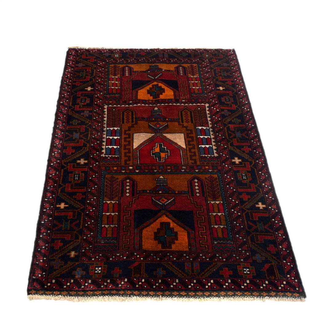 Small Prayer Carpet 2' 10" x 4' 9" - No. AL78569