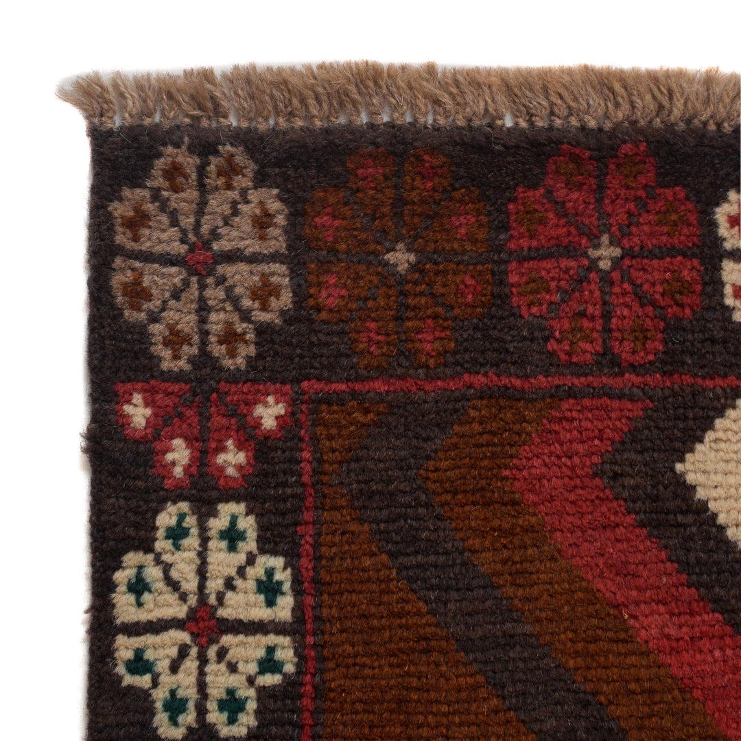 Afghan Baluchi Rug 2' 9" x 4' 7" Hand-Knotted detail