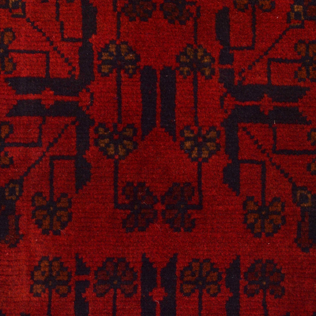 Medium Size Area Rug 5' 0" x 6' 4" - No. AL41866
