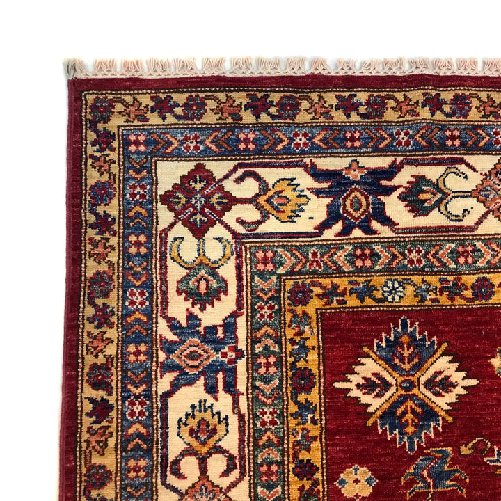 Supreme Kazak Carpet 5' 5" x 8' 6" - No. AL32015