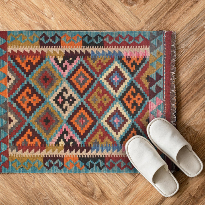 Handmade Vegetable Kelim 2' 2 x 2' 11" - No. AL85289