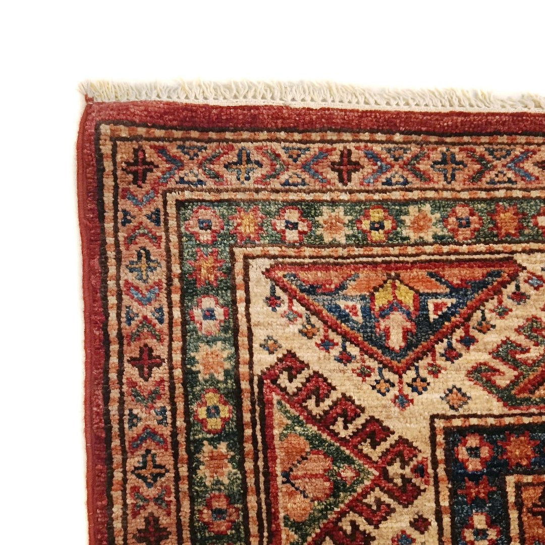 High-Quality Kazak Area Rug 5' 9" x 7' 9" - No. AL76577