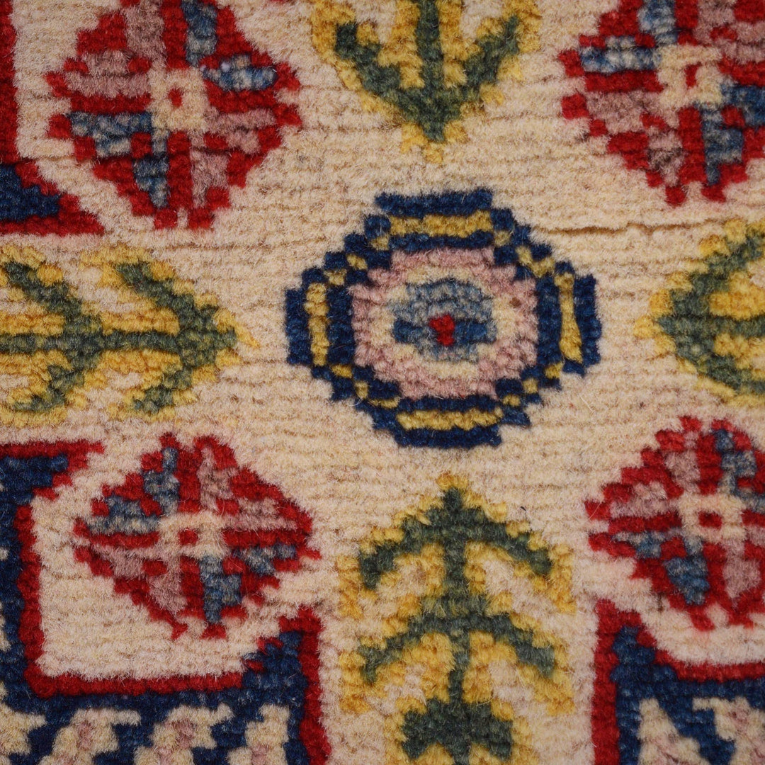 Handmade Kazak Area Rug 4' 0" x 5' 11" - No. AL13838