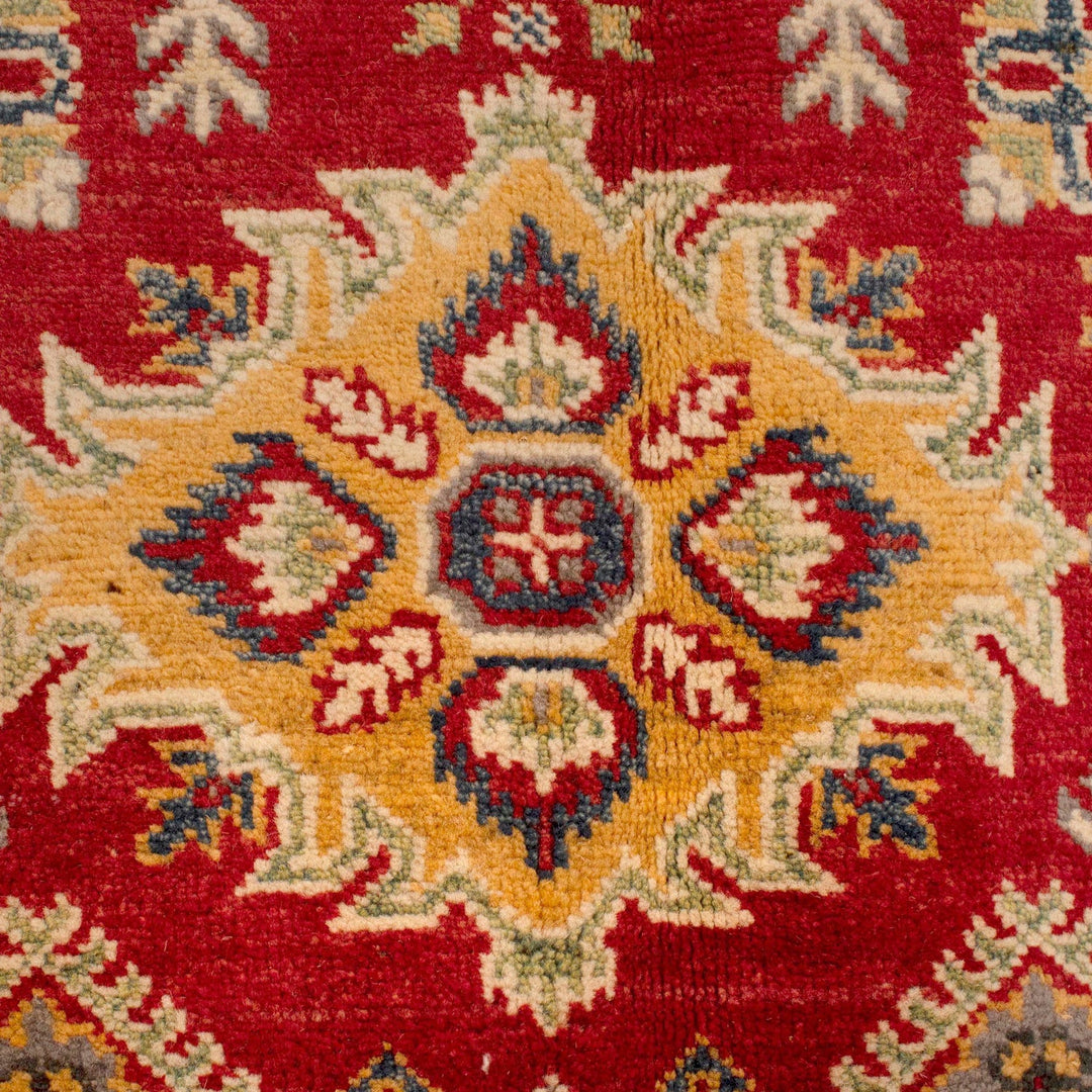 Red Color Kazak Rug 5' 0" x 6' 9" - No. AL77773