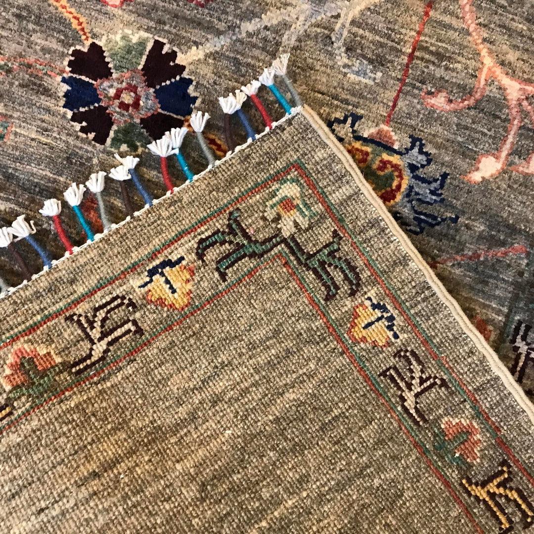 Modern Sultani Carpet 4' 11" x 6' 6" - No. AL84403