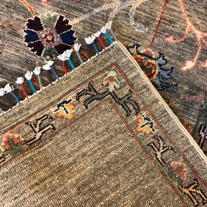 Modern Sultani Carpet 4' 11" x 6' 6" - No. AL84403