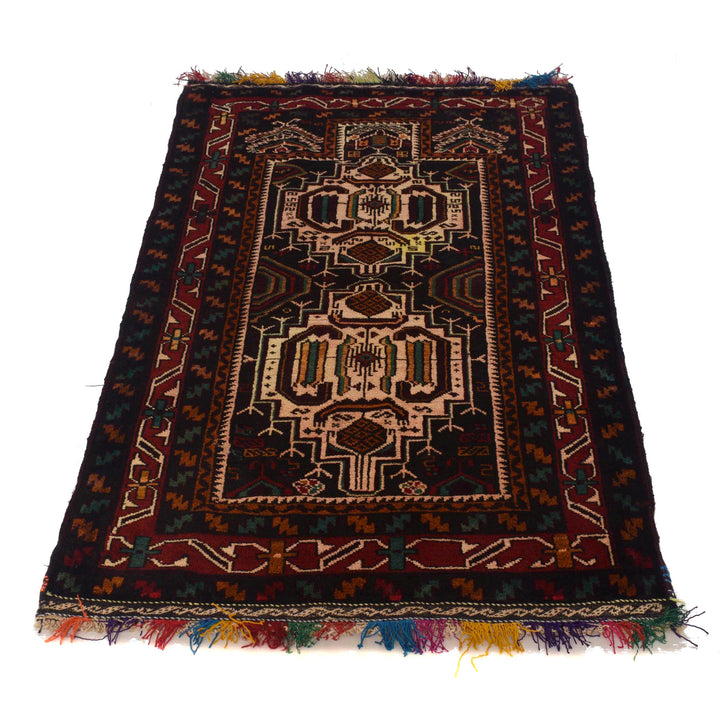 Islamic Prayer Carpet 2' 7" x 4' 7" - No. AL92684