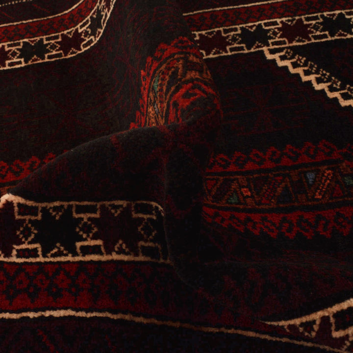 Small Prayer Carpet 2' 9" x 4' 8" - No. AL73476