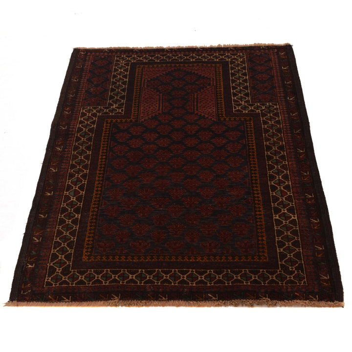 Muslim Prayer Rug 2' 8" x 3' 11" - No. AL92909