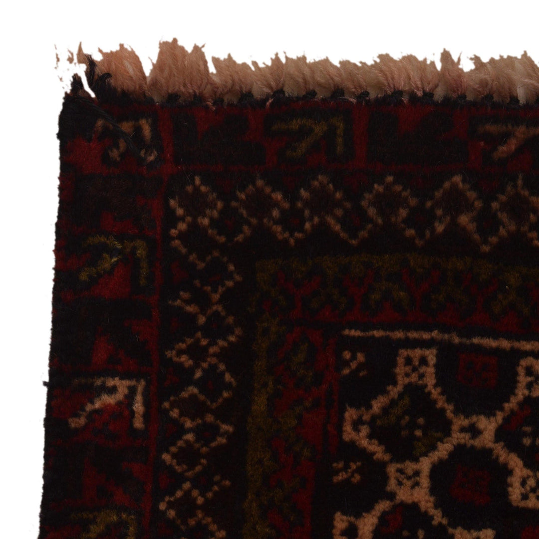 Muslim Prayer Rug 3' 3" x 4' 8" - No. AL80580