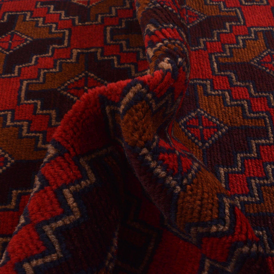 Traditional Baloch Rug 2' 9" x 4' 6" - No. AL48855