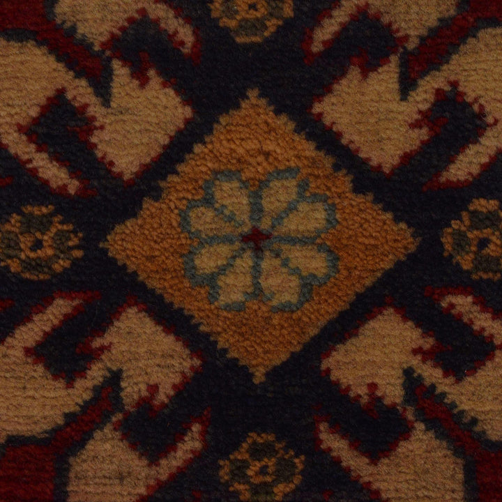 Hand Knotted Kazak Oriental Rug 2' 9" x 4' 4" - No. AL59422