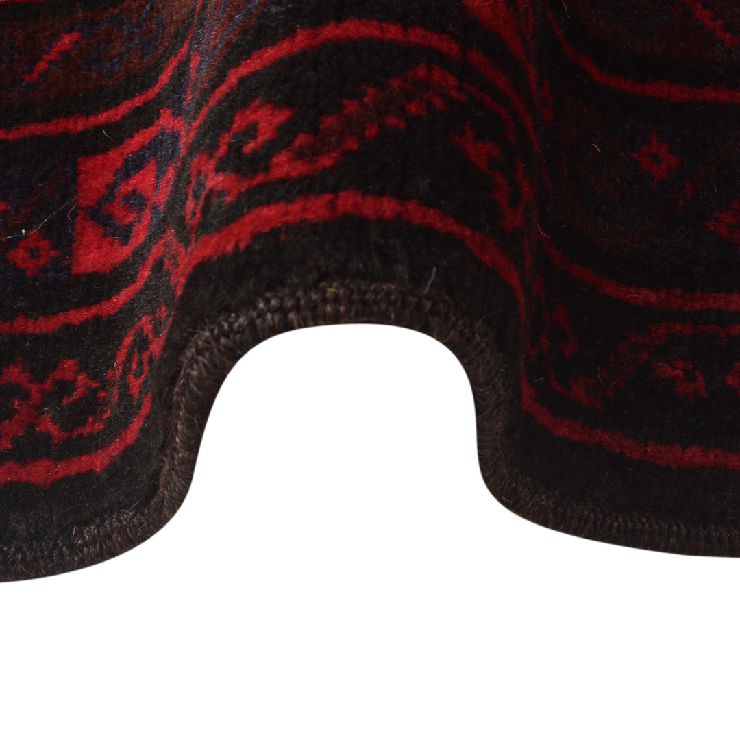 Traditional Baloch Rug 4' 1" x 8' 1" - No. AL84581