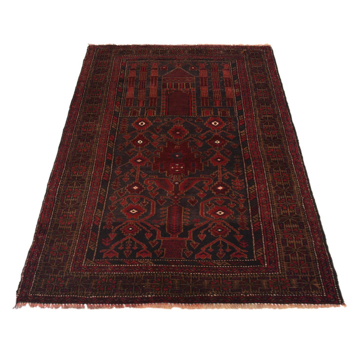 Small Prayer Carpet 2' 8" x 4' 6" - No. AL30383