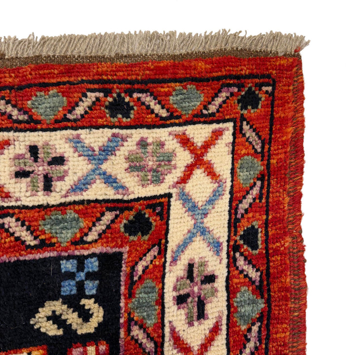 Afghan Shirazi Rug 6' 10" x 9' 9" Hand-Knotted pattern