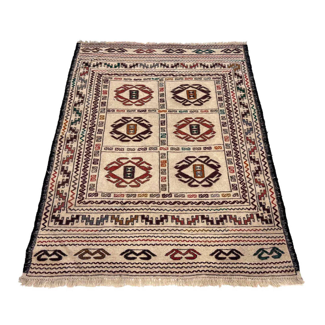 White Afghan Soumak Rug 4' 1" x 5' 9" Flat-Weave detail