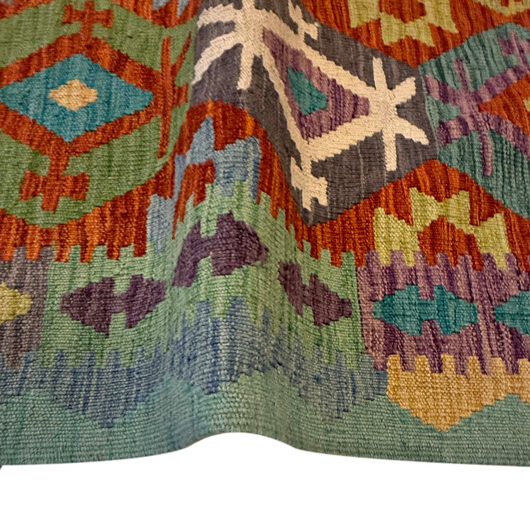 Handmade Turkish Design Wool Kilim 4' 0" x 5' 7" - No. AL85644