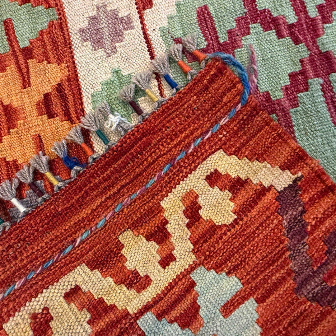 Handmade Vegetable Kilim 6' 8" x 9' 11" - No. AL89323