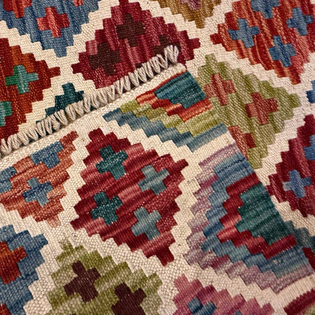 Handmade Vegetable Kelim 3' 4" x 5' 0" - No. AL88294