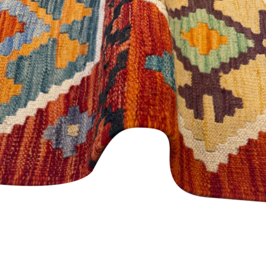 Handmade Vegetable Kilim 4' 3" x 5' 9" - No. AL11242