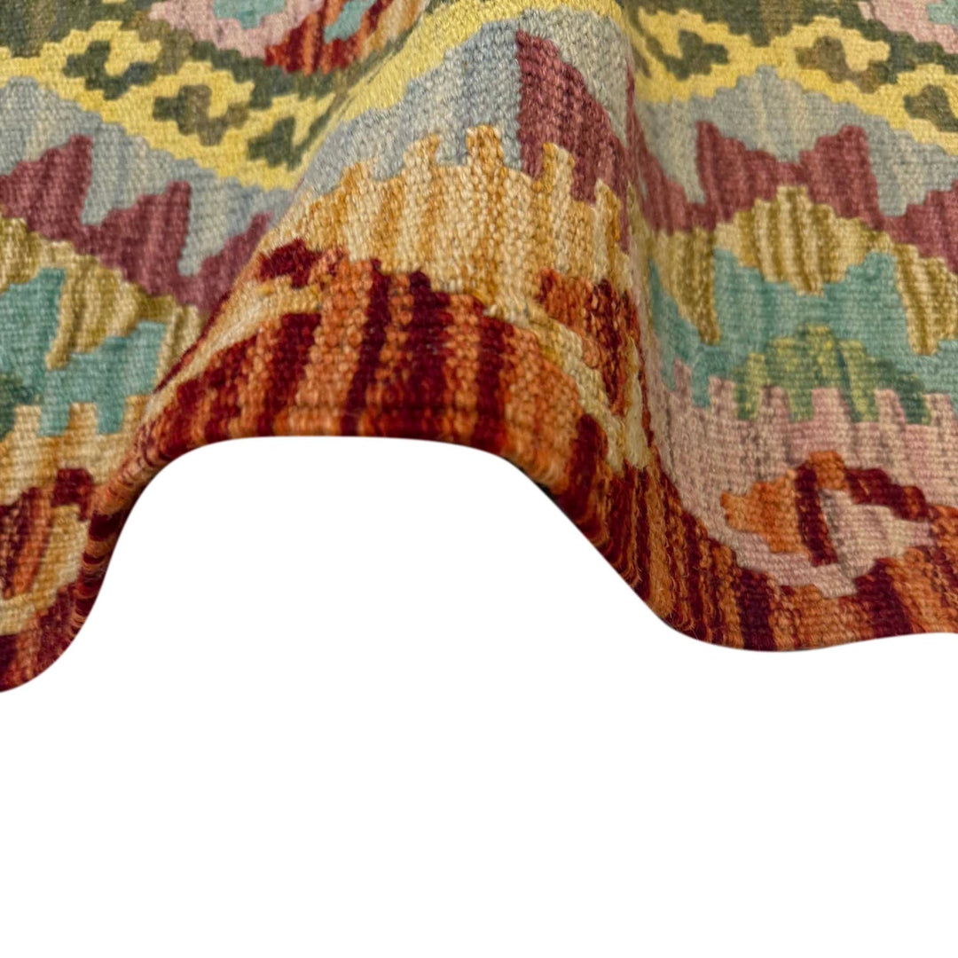 Hand Knotted Flatweave Kilim 2' 7" x 4' 0" - No. AL81547