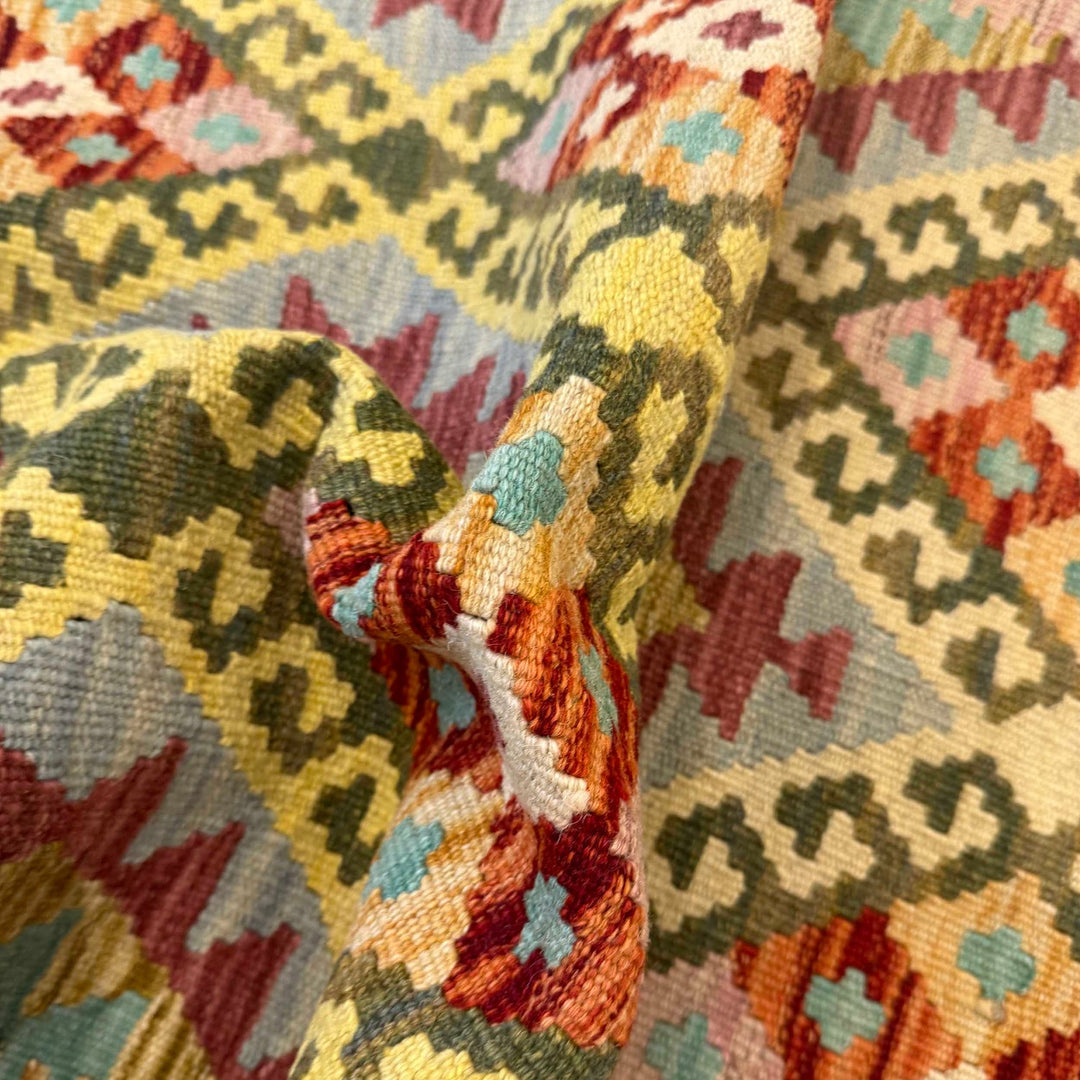 Hand Knotted Flatweave Kilim 2' 7" x 4' 0" - No. AL81547