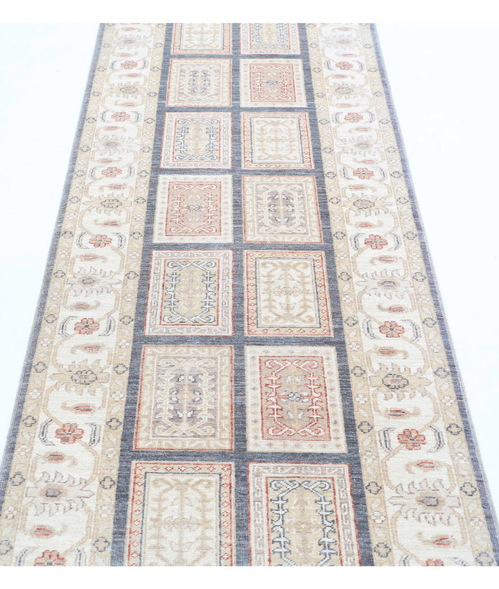 Afghan Bakhtiari Rug 2' 7" x 8' 1" Hand-Knotted | No. AT66814