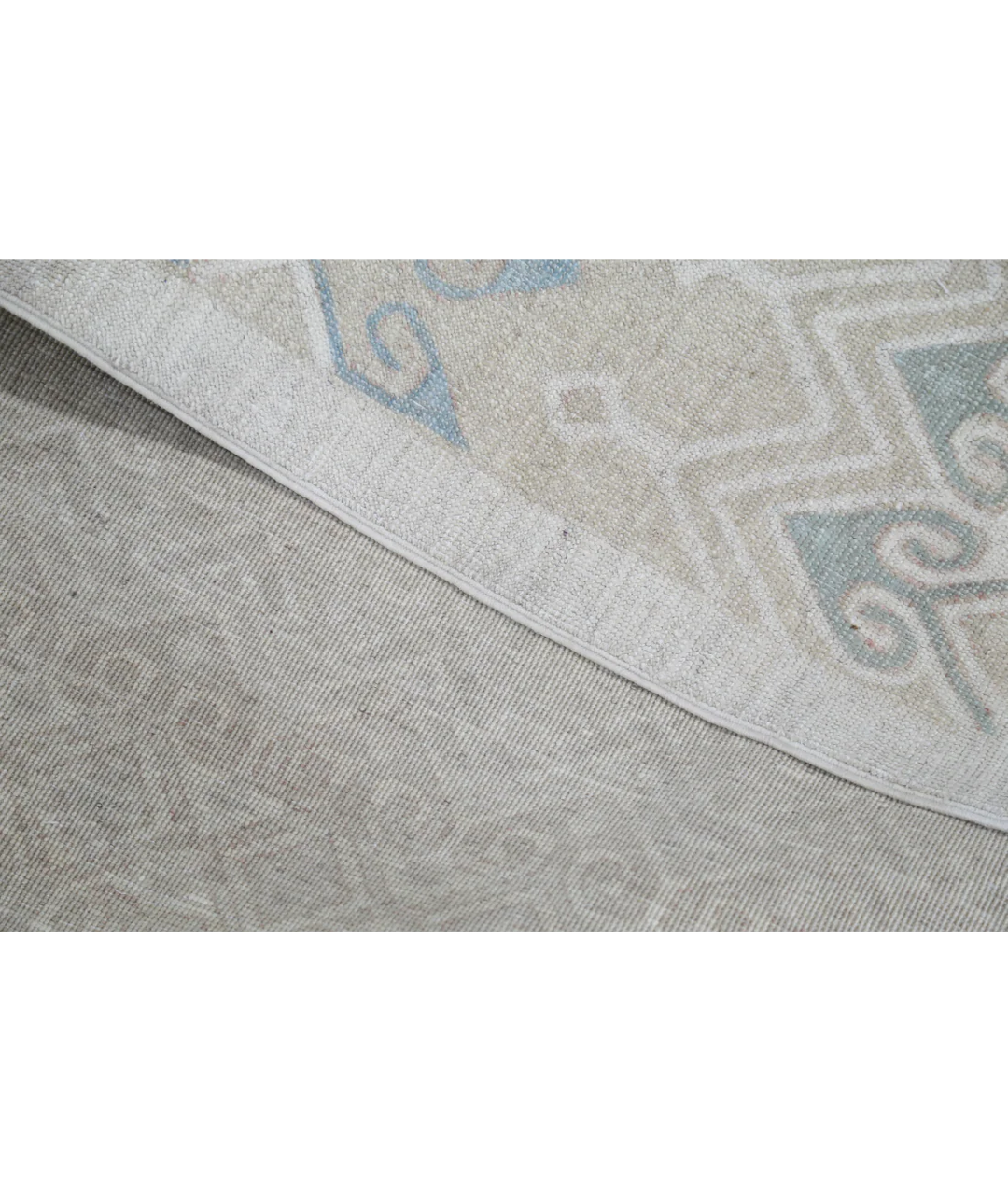 Ivory Afghan Tabriz Rug 6' 6" x 9' 6" Hand-Knotted | No. AT76852