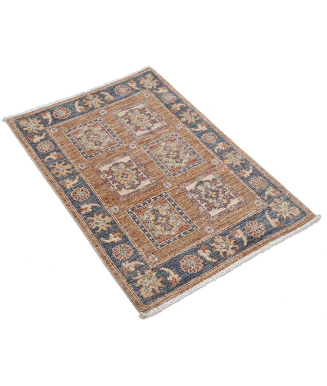 Hand Knotted Bakhtiari Wool Rug 2' 2" x 3' 1" - No. AT428296