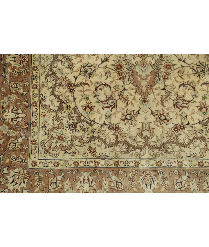 Ivory Hereke Silk Rug 2' 7" x 4' 0" Hand-Knotted | No. AT52362
