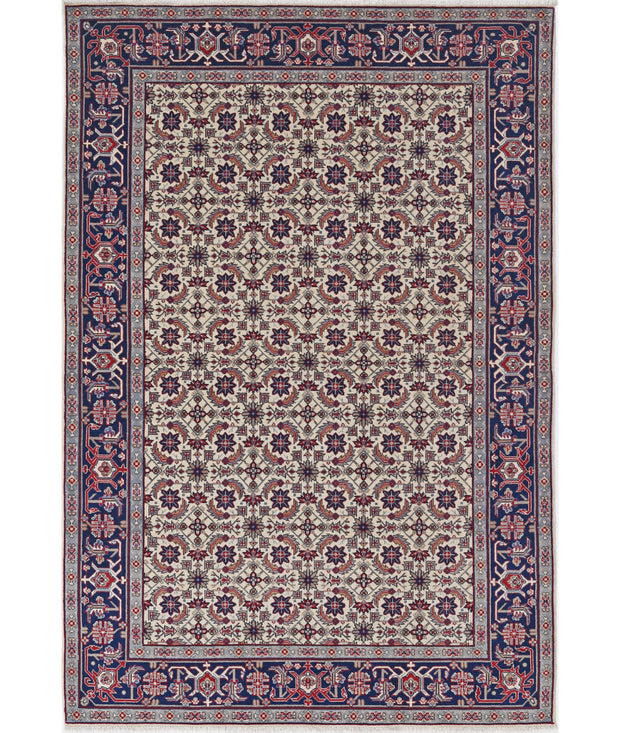 Hand Knotted Heritage Fine Oriental Wool Rug 4' 0" x 5' 10" - No. AT38801