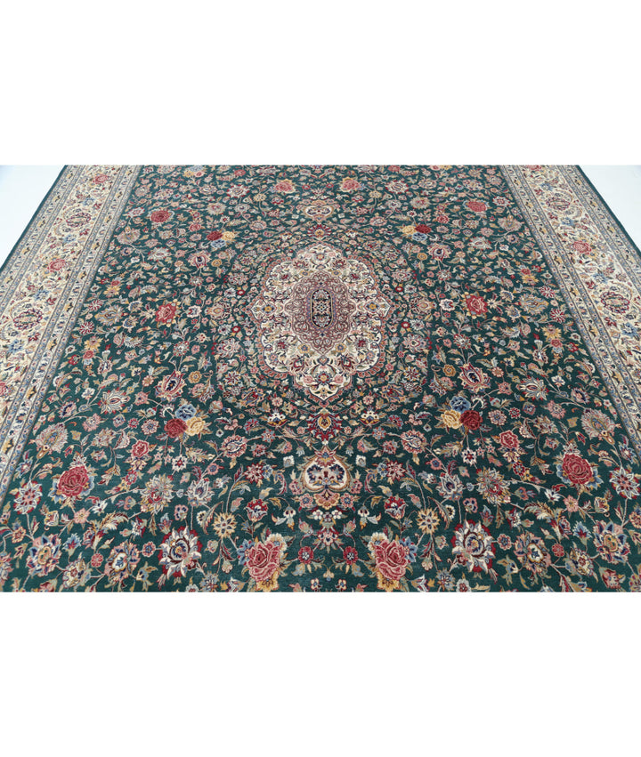 Pakistani Oriental Rug 9' 10" x 14' 0" Hand-Knotted | No. AT83947