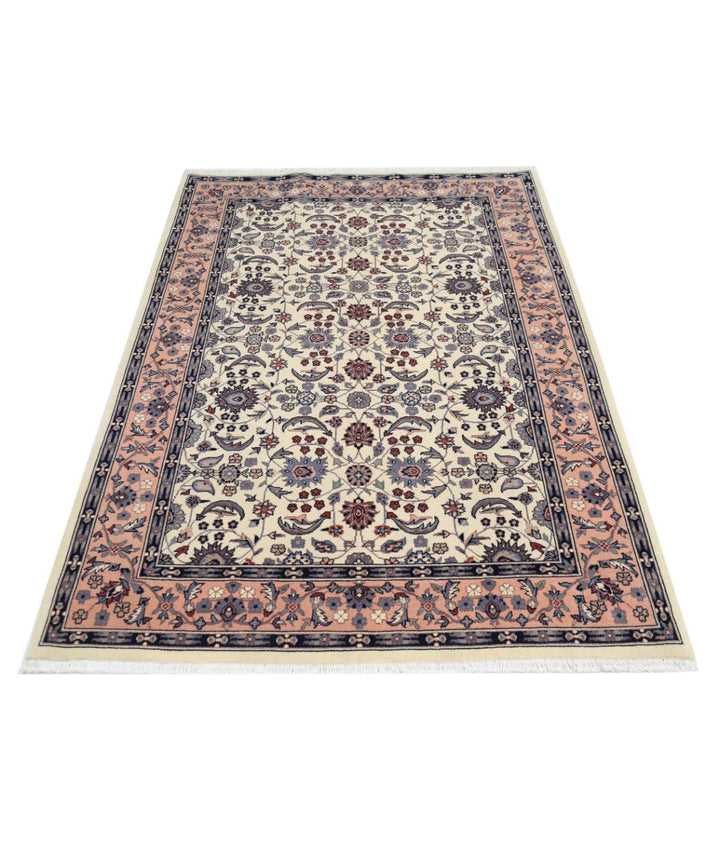 Pakistani Oriental Rug 4' 1" x 6' 1" Hand-Knotted | No. AT96151