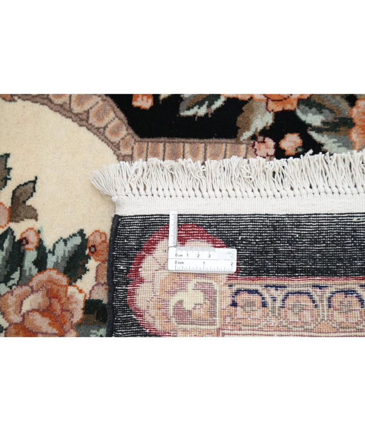 Pakistani Oriental Rug 3' 10" x 5' 10" Hand-Knotted | No. AT60919