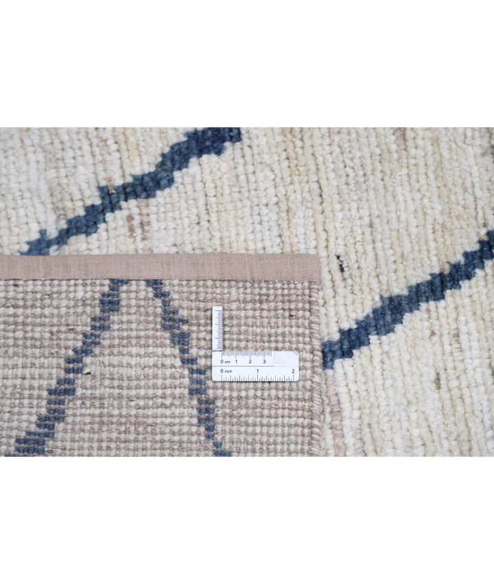 Ivory Moroccan Oriental Rug 3' 10" x 6' 0" Hand-Knotted | No. AT76224