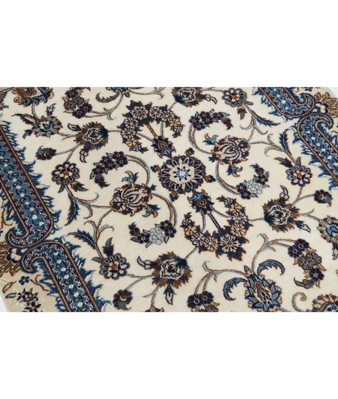 Ivory Iranian Nain Rug 3' 5" x 4' 10" Hand-Knotted | No. AT55451