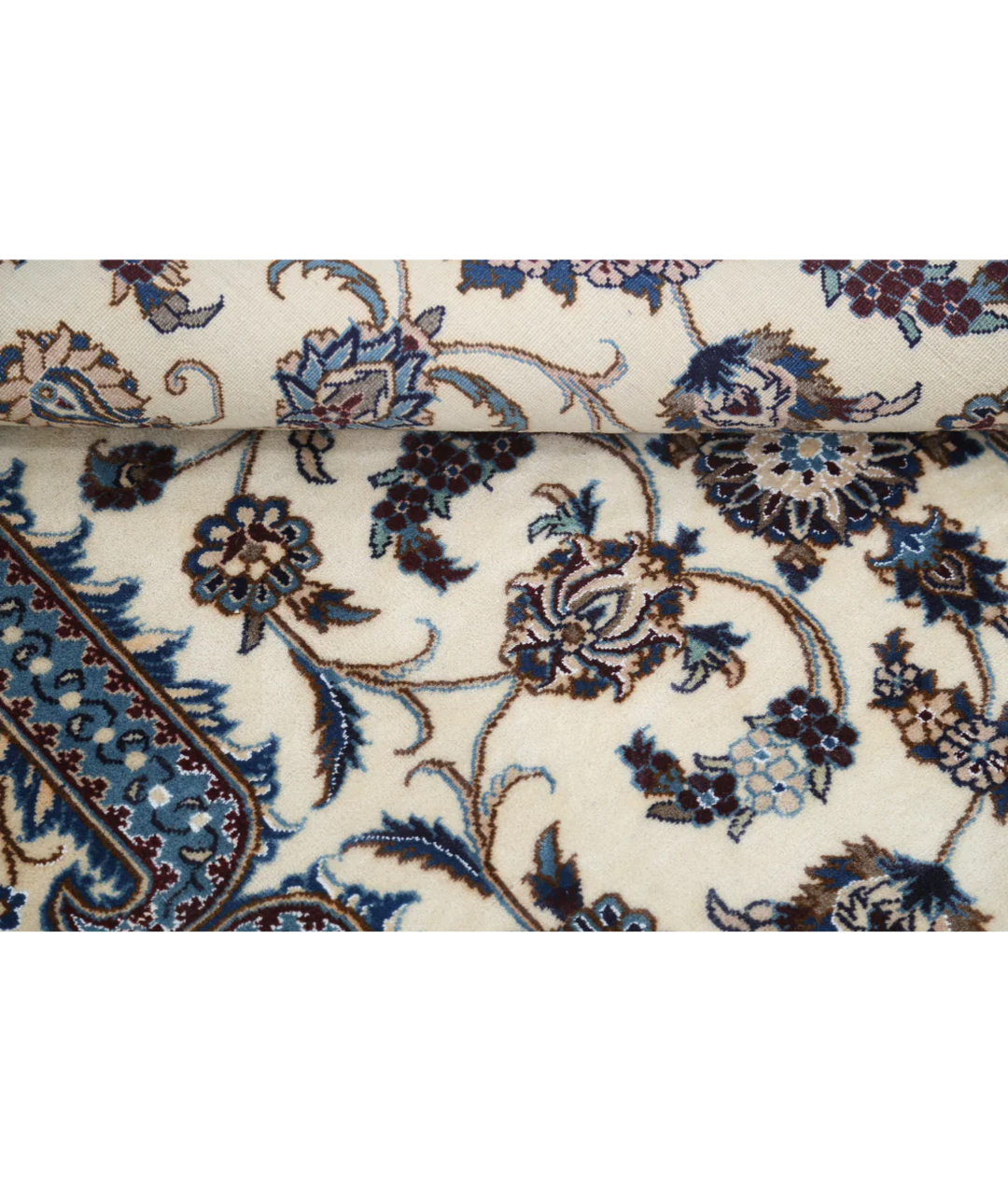 Ivory Iranian Nain Rug 3' 5" x 4' 10" Hand-Knotted | No. AT55451