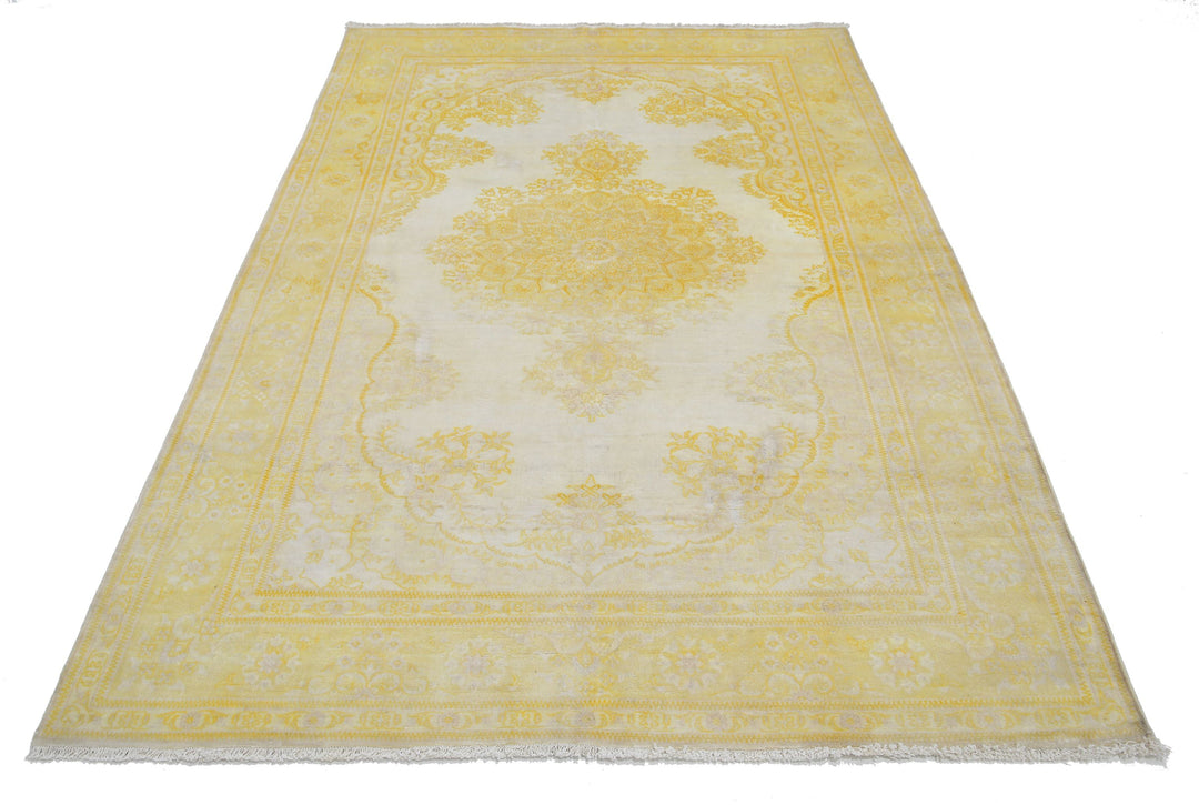 Afghan Oriental Rug 5' 1" x 7' 10" Hand-Knotted | No. AT48508