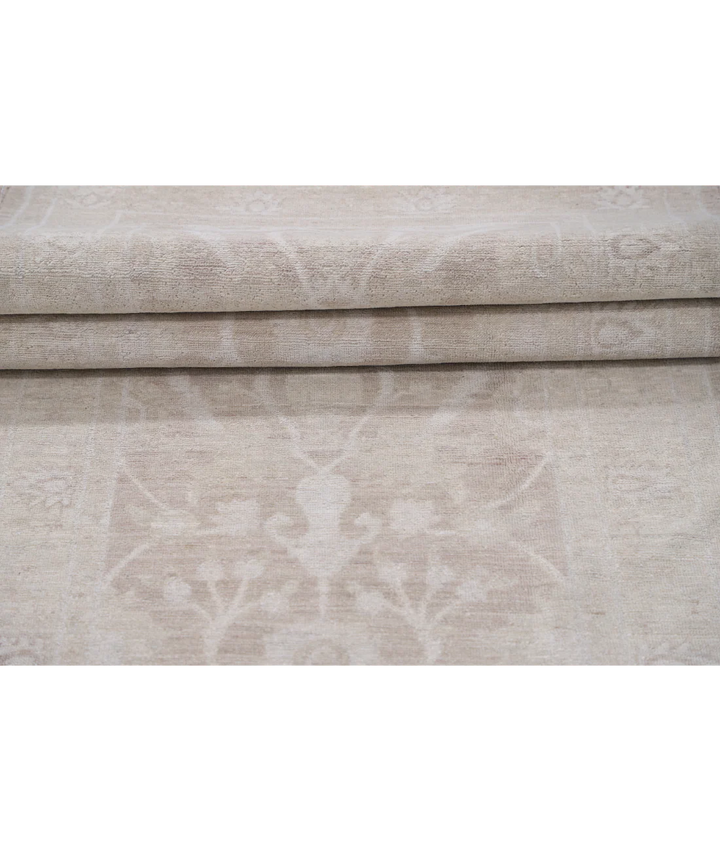 Hand Knotted Serenity Wool Rug 2' 9" x 9' 11" - No. AT738517
