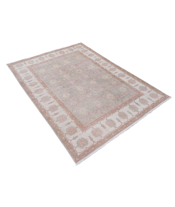 Hand Knotted Serenity Wool Rug 4' 9" x 6' 6" - No. AT157940