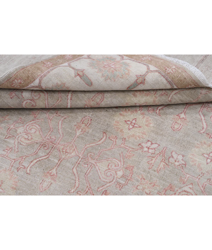Hand Knotted Serenity Wool Rug 4' 9" x 6' 6" - No. AT157940