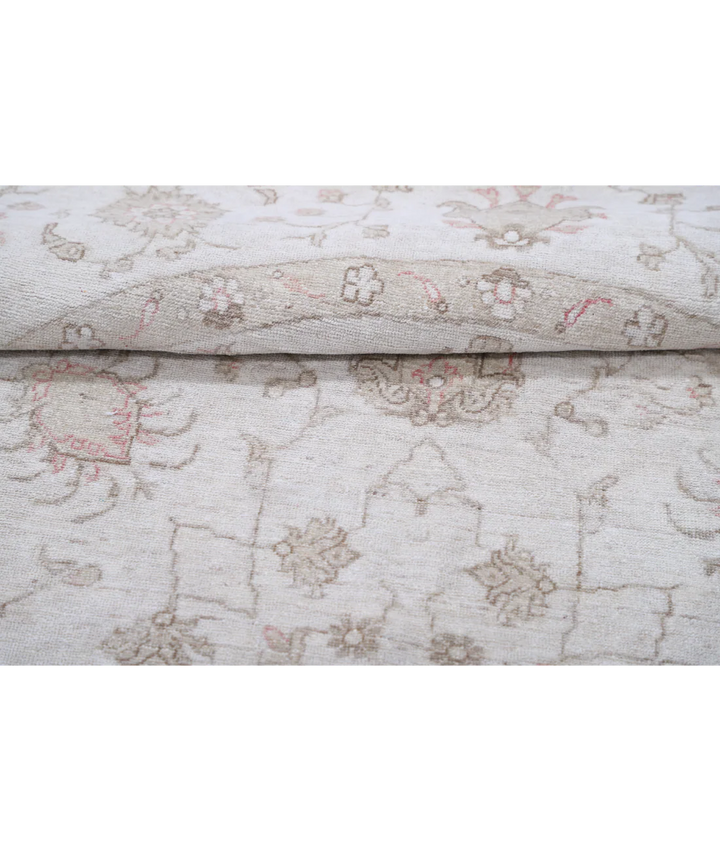 Hand Knotted Serenity Wool Rug 7' 9" x 8' 2" - No. AT95719