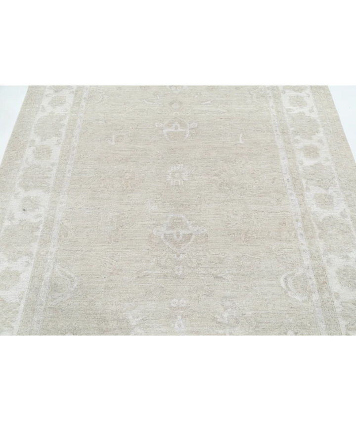 Hand Knotted Serenity Wool Rug 5' 5" x 7' 9" - No. AT55339