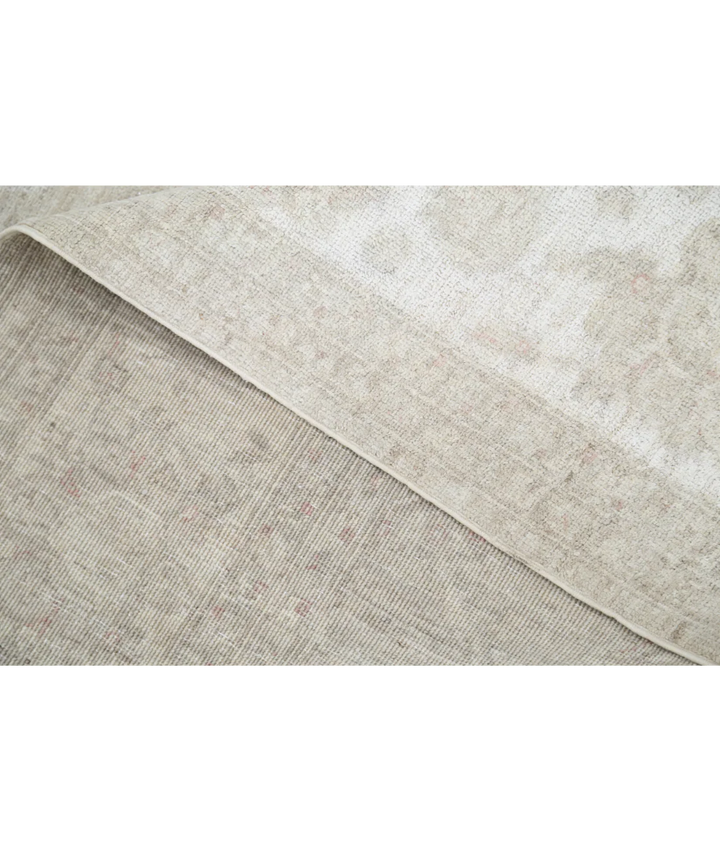 Hand Knotted Serenity Wool Rug 5' 5" x 7' 9" - No. AT55339