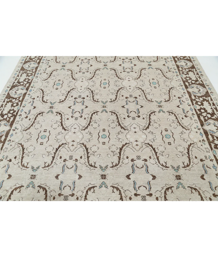 Ivory Afghan Ziegler Rug 7' 10" x 9' 7" Hand-Knotted close-up
