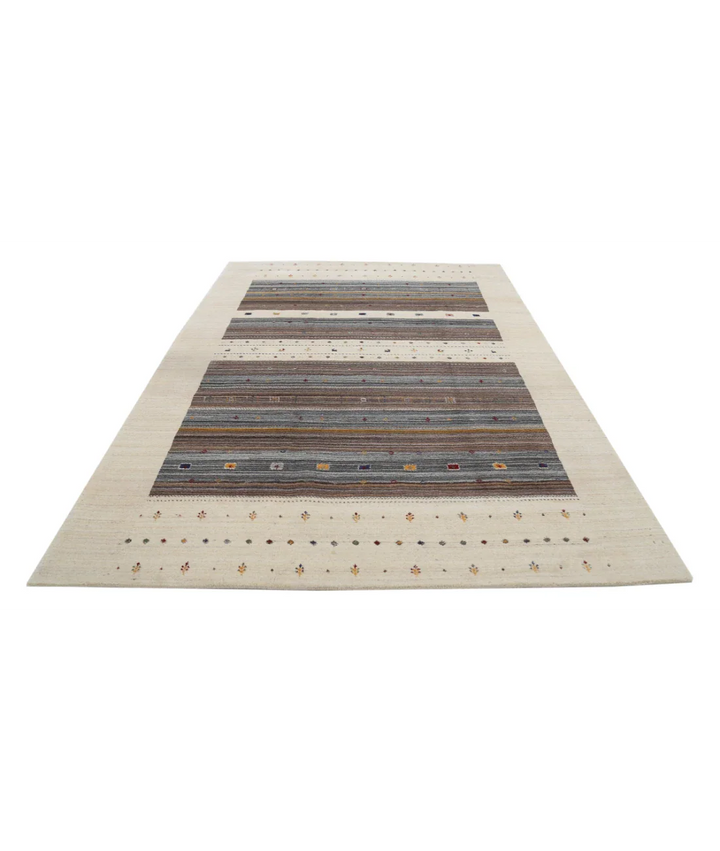Ivory Indian Oriental Rug 6' 7" x 9' 9" Hand-Knotted pattern