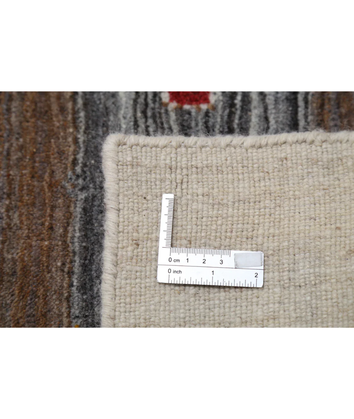 Ivory Indian Lori Rug 5' 8" x 7' 10" Hand-Knotted detail